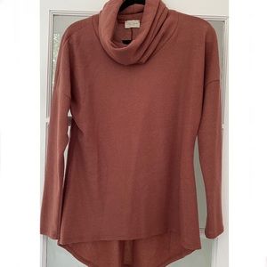EUC 123 Story Tunic Top - M